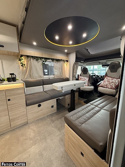 CHALLENGER 260 Ultimate Edition M26 - Fiat Ducato 2.2L 140 HK Automat 3 of 14