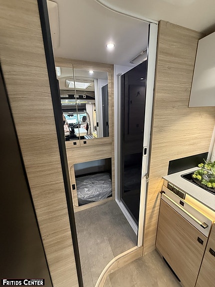 CHALLENGER 260 Ultimate Edition M26 - Fiat Ducato 2.2L 140 HK Automat 5 of 14