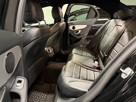 Mercedes-Benz C220 d 25 of 26