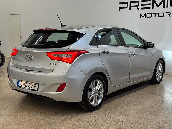 Hyundai i30 8 of 18