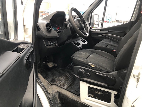Mercedes-Benz Sprinter 316 4 of 5