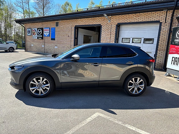 Mazda CX-30 3 of 5