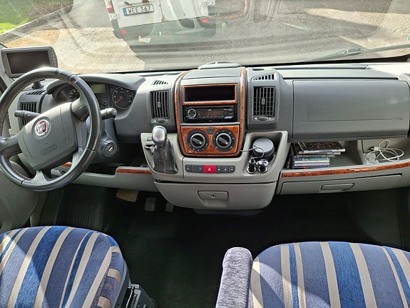 Fiat Burstner T 718 2 of 9