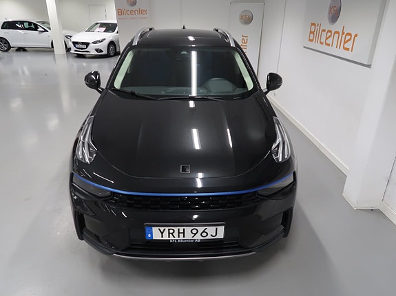 Lynk & Co 01 14 of 30