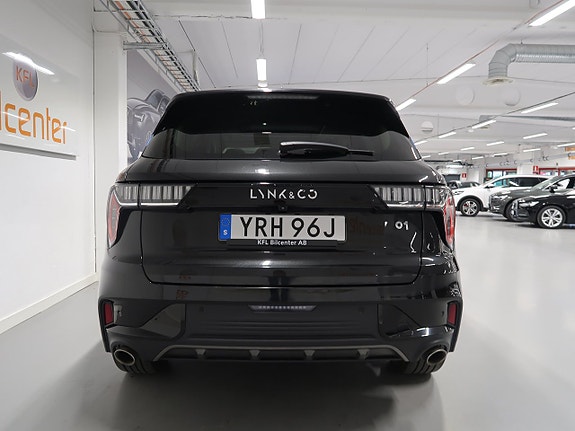 Lynk & Co 01 8 of 30