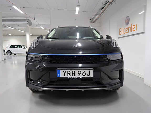 Lynk & Co 01 11 of 30