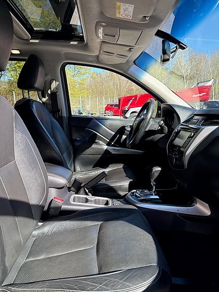 Nissan Navara 7 of 13
