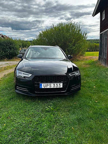 Audi A4 2 of 8