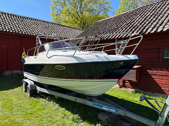 Westline 24 WA 2006, Volvo 5,0 GXI 2 of 14