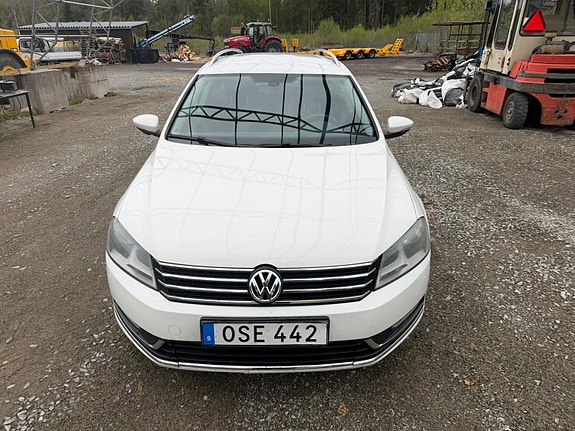Volkswagen Passat 4 of 4