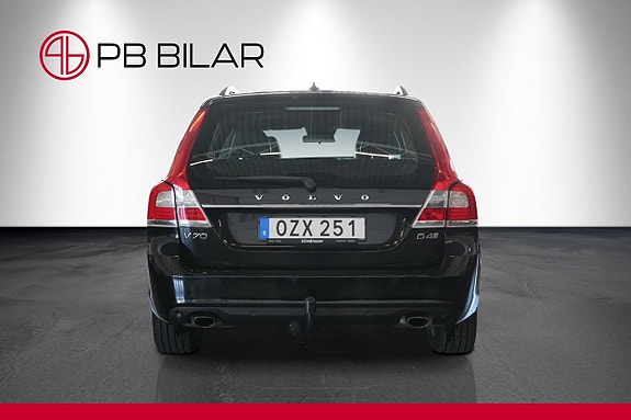 Volvo V70 6 of 26
