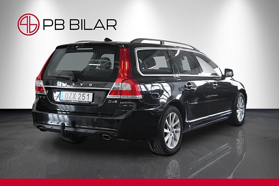 Volvo V70 9 of 26