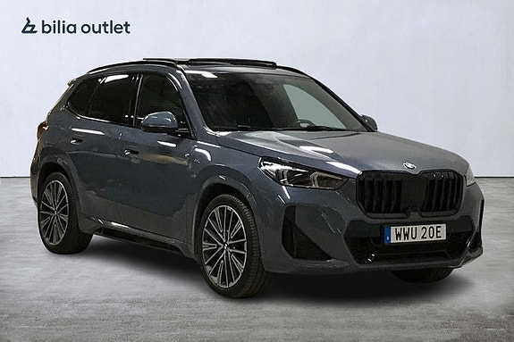 BMW X1 4 of 5