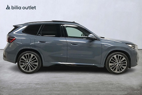 BMW X1 5 of 5