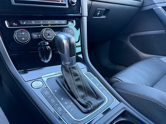 Volkswagen Golf I 10 of 23