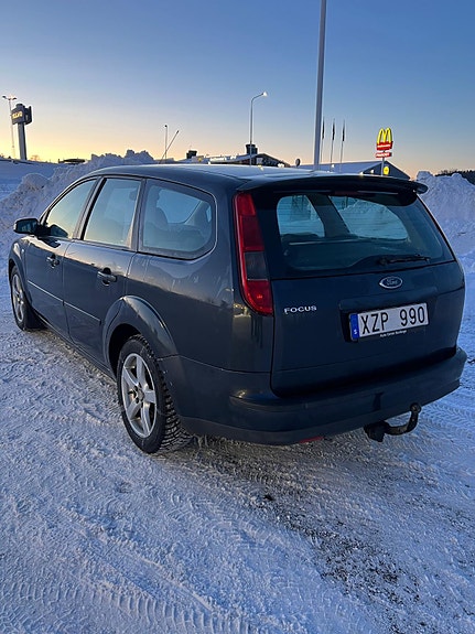 Ford Focus 4 of 5