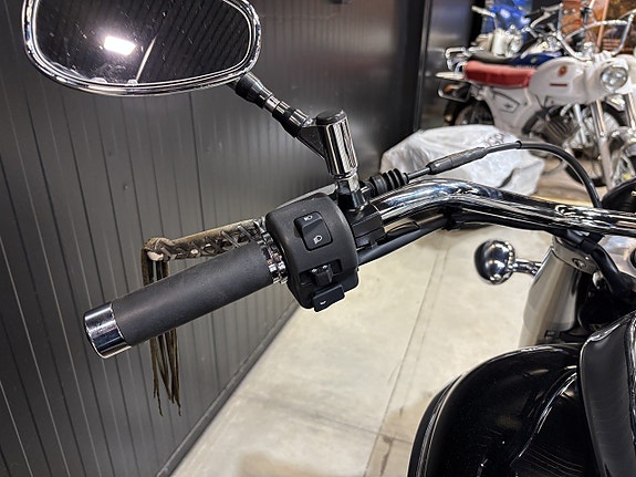 Yamaha XVS950A Midnight Star (50hk) 9 of 11