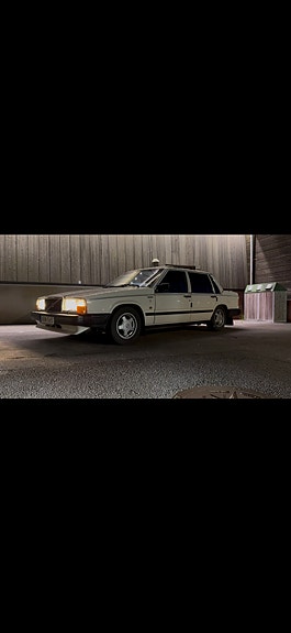 Volvo 740 4 of 5