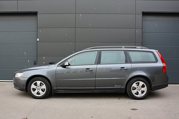 Volvo V70 5 of 5