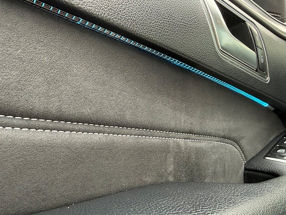 Mercedes-Benz E220 15 of 24