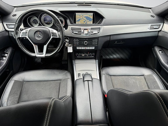 Mercedes-Benz E220 11 of 24