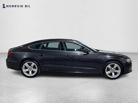 Audi A5 3 of 17