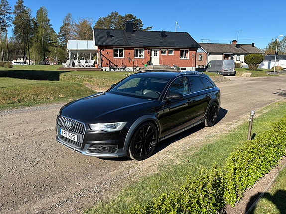Audi A6 allroad 3 of 5