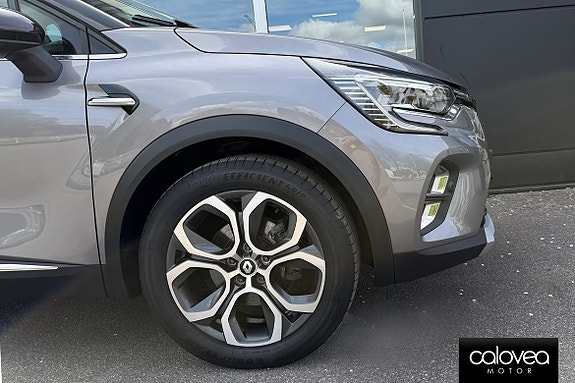Renault Captur 9 of 15