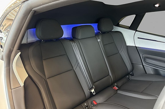 Polestar 4 15 of 29