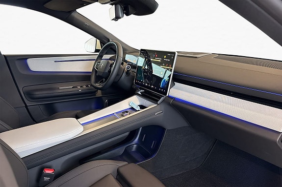 Polestar 4 14 of 29