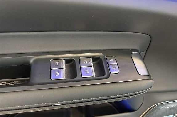 Polestar 4 18 of 29
