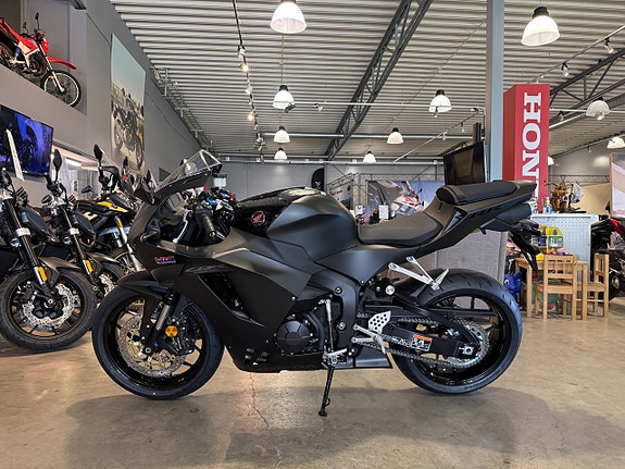 Honda CBR600RR 5 of 5