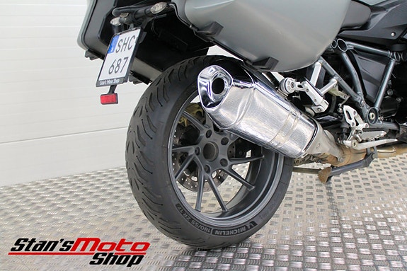BMW Motorrad R 1200 RS ABS 4 of 18