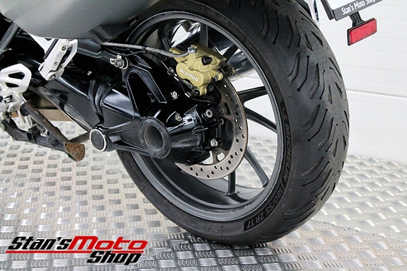 BMW Motorrad R 1200 RS ABS 14 of 18