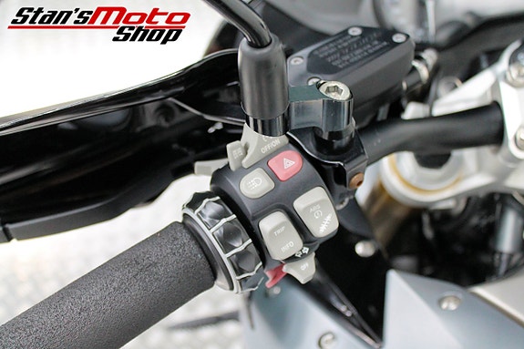 BMW Motorrad R 1200 RS ABS 16 of 18