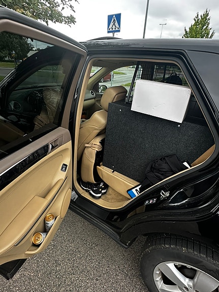 Mercedes-Benz ML280 5 of 10