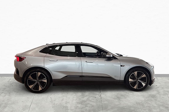 Polestar 4 3 of 28