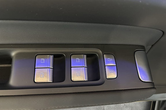 Polestar 4 16 of 28