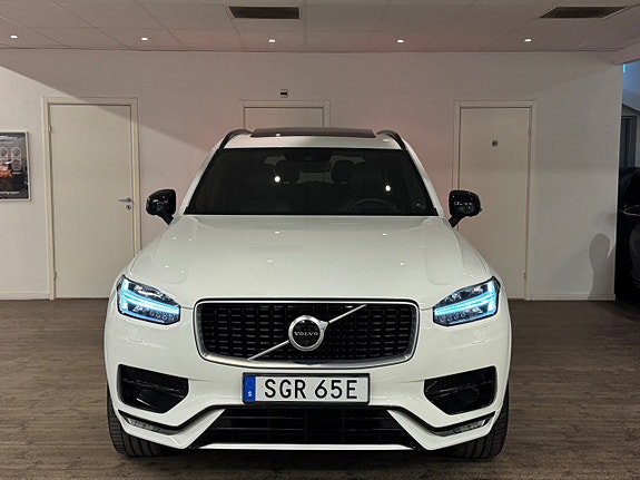Volvo XC90 4 of 5