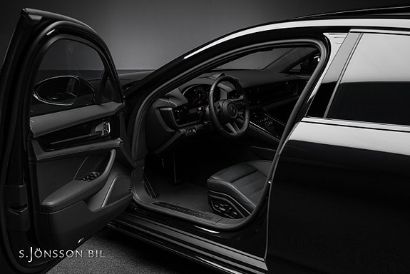Porsche Panamera Turbo S 7 of 22