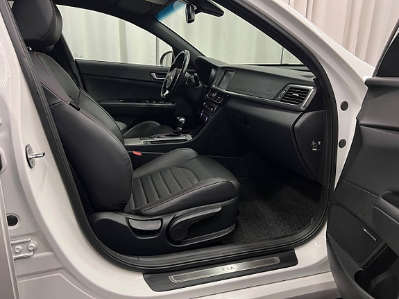 Kia Optima 23 of 25