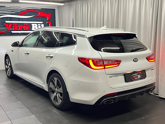 Kia Optima 3 of 5