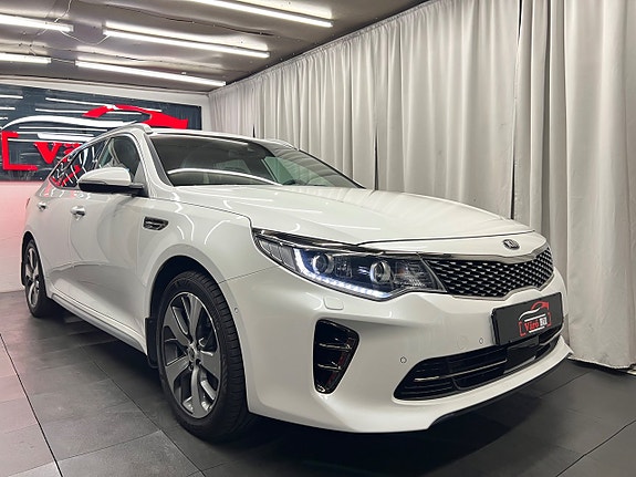 Kia Optima 2 of 5
