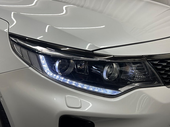 Kia Optima 7 of 25