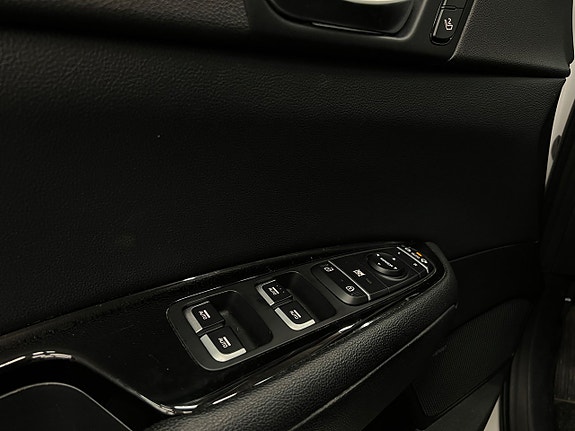 Kia Optima 20 of 25