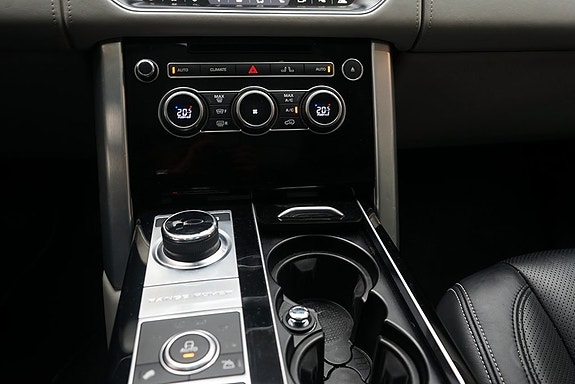 Land Rover Range Rover 15 of 28