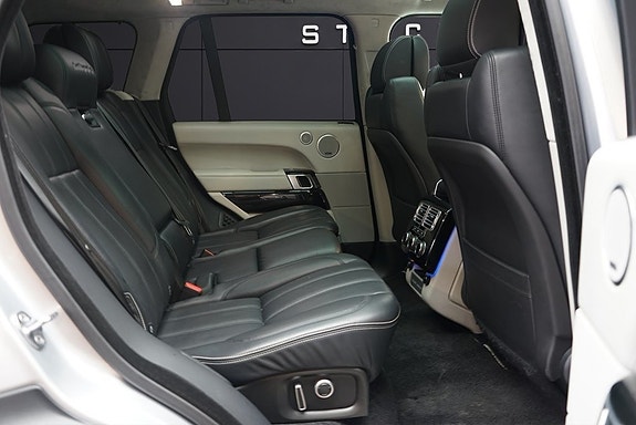 Land Rover Range Rover 23 of 28