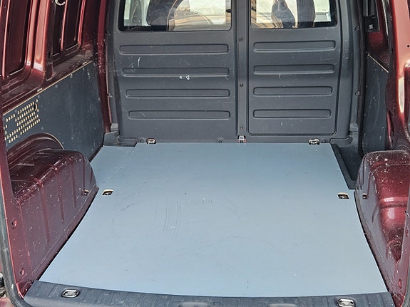 Volkswagen Caddy 5 of 5