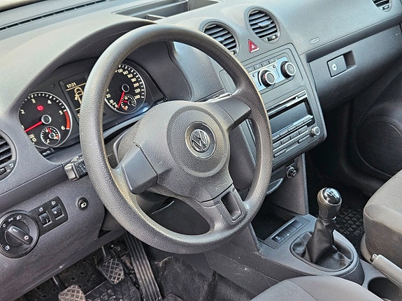 Volkswagen Caddy 8 of 8