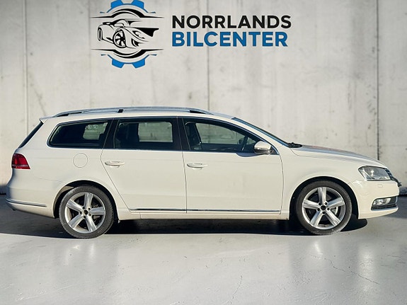 Volkswagen Passat 8 of 15